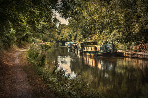 Pewsey-canalside-textured