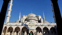 The blue mosque or Sultan Ahmed Mosque  by ambasador