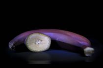 Red Banana by Elisabeth  Lucas