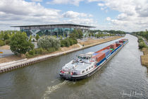 Mittellandkanal Wolfsburg mit VW-Arena by Jens L. Heinrich