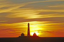 Leuchtturm Westerhever bei Sonnenuntergang von Olaf Schulz