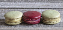 Pistachio and Raspberry Macarons by Elisabeth  Lucas