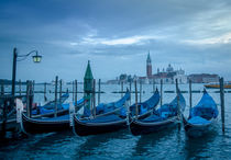 Gondolas in Venice  von amineah