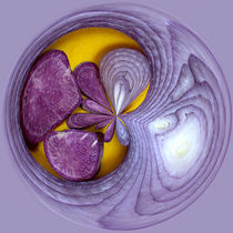 Onion and Sweet Potato Orb 1 von Elisabeth  Lucas