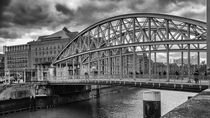 the bridge in HH by blackbiker