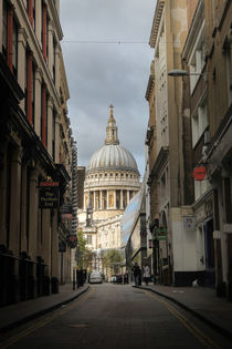 London Calling - St. Paul's Cathedral  by kru-lee