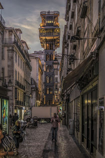 Lissabon 5 - Rua de Santa Justa von Michael Schulz-Dostal