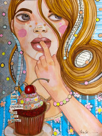 Cupcake by Alma  Lee