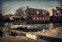 The Old Brewery Stables in Reading by Ian Lewis