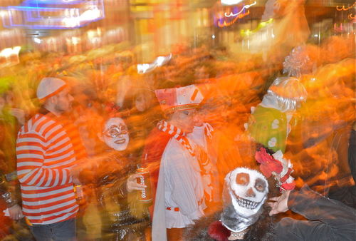 Sceletons-like-it-hot-ghost-parade-carneval-in-cologne-dsc-0210-2