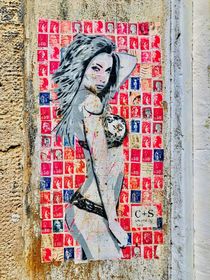 Paris Street Art - Timbres by Simone Wilczek