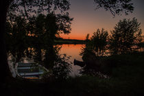 Sonnenuntergang am See in Schweden von Margit Kluthke