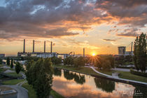 Blick von der Berliner Brücke in Wolfsburg by Jens L. Heinrich