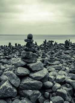 20180210-stacked-stones-nr-01