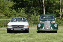 Mercedes Benz R 107 (links) und 220(rechts) von Anja  Bagunk