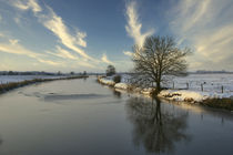 Kanal im Winter von Rolf Müller