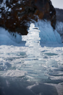 kleiner Eisstapel auf dem Baikalsee by Anne-Barbara Bernhard