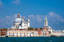 Blick auf die Kirche Santa Maria della Salute in Venedig von Rico Ködder