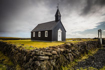 Schwarze Kirche von Budir, Island by Hartmut Albert