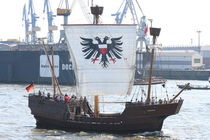Kraweel Lisa von Lübeck Hafen Hamburg von alsterimages
