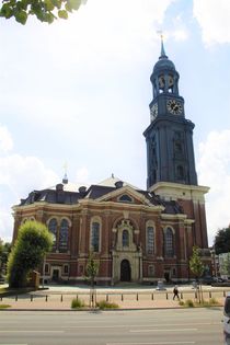 St. Michaelis Kirche Hamburg by alsterimages