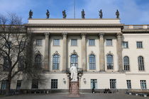 Humboldt Universität Berlin by alsterimages