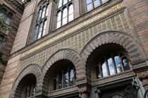 Neue Synagoge Berlin Eingang by alsterimages