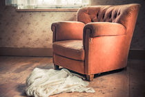 Der vergessene Sessel by mindscapephotos