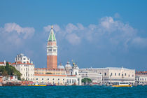 Blick auf historische Gebäude in Venedig von Rico Ködder
