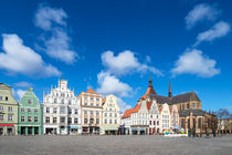 Blick über den Neuen Markt in der Hansestadt Rostock von Rico Ködder