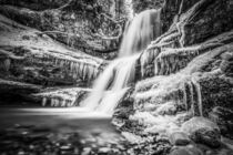'Schwarzweiß Wasserfall' by mindscapephotos