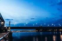 Severinsbrücke in Köln zur blauen Stunde by Tom Voelz