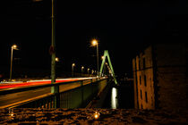 Severinsbrücke bei Nacht von Tom Voelz