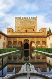 Der Myrtenhof in der Alhambra in Granada von Berthold Werner