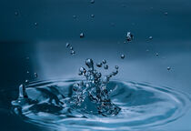 Splashing water drops by raphotography88