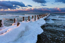 Buhne an der Ostseeküste in Zingst im Winter by Rico Ködder
