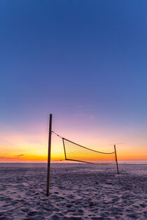 Sonnenuntergang am Strand von Juist von Dirk Rüter