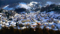 The snowy town of Smrzovka von Tomas Gregor