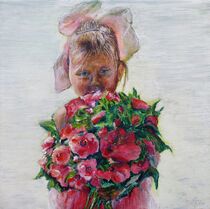 Mädchen mit Blumenstrauß / Girl with flowers by Gertrud Uhr