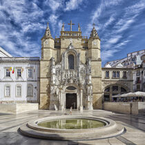 Coimbra: die Fassade der Igreja de Santa Cruz von Berthold Werner