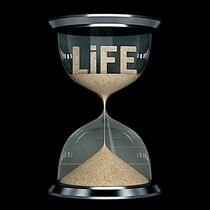 life time concept flows away like sand