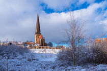 Blick auf die Petrikirche im Winter in der Hansestadt Rostock by Rico Ködder