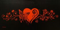 Blumendeko mit Herz und Schmetterling von Marita Zacharias