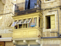 „MALTA. Balkone_N°2. Ein traditionelles Symbol von Valletta“ von li-lu