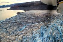 Aussicht über einen Teil der riesigen Eiskappe vom Jakobshavn Isbræ-Gletscher, Grönland