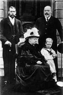 Four Generations of Victorian Royalty von John Chancellor