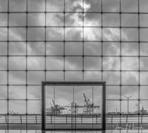Hamburg - das Fenster zum Hafen von Jens L. Heinrich