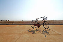 Parked bike Pondicherry by Nayan Sthankiya