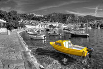 Yellow fishing boat of Hvar  by Rob Hawkins