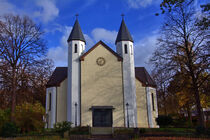 Kirche Heilige Familie by Edgar Schermaul